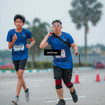 Runner Photo 7529483