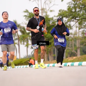 Runner Photo 7529484