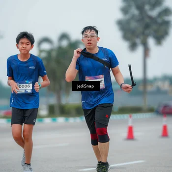 Runner Photo 7529489