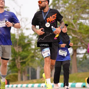 Runner Photo 7529502