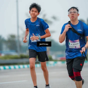 Runner Photo 7529507