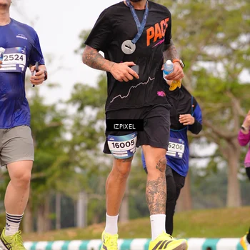Runner Photo 7529509