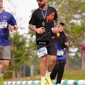 Runner Photo 7529510