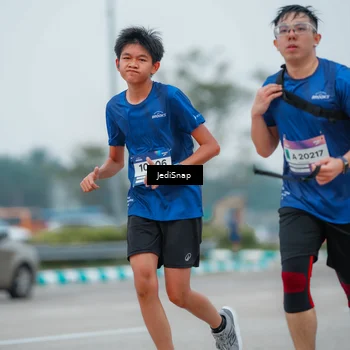 Runner Photo 7529518