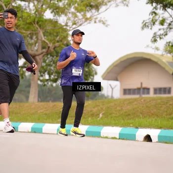 Runner Photo 7529536