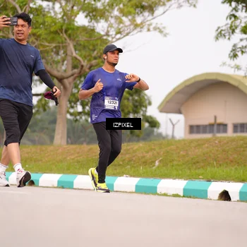 Runner Photo 7529545