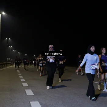 Runner Photo 7529548