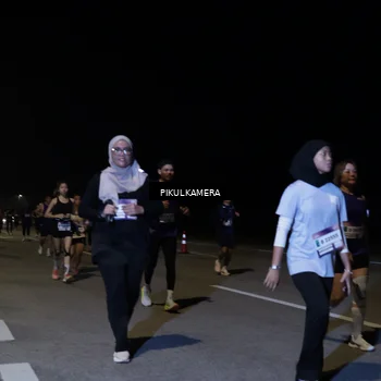 Runner Photo 7529549