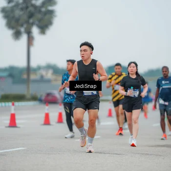 Runner Photo 7529569