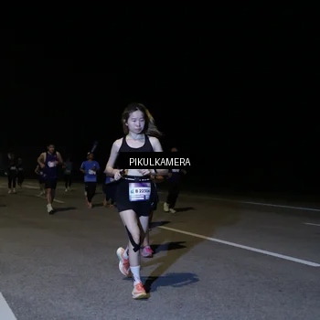 Runner Photo 7529571