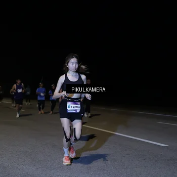 Runner Photo 7529575