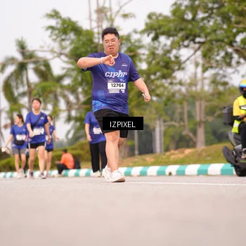 Runner Photo 7529599
