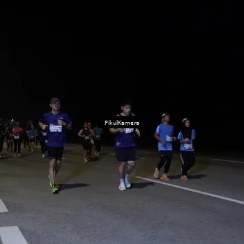 Runner Photo 7529625