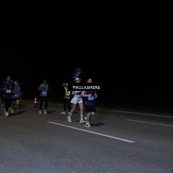 Runner Photo 7529664
