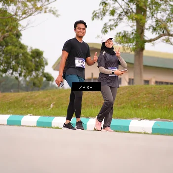 Runner Photo 7529673