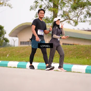 Runner Photo 7529676