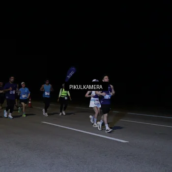 Runner Photo 7529677