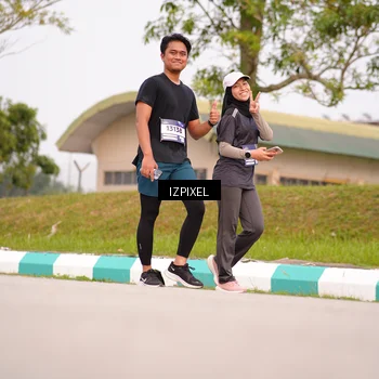 Runner Photo 7529678