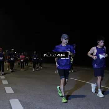 Runner Photo 7529679