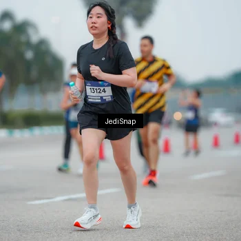 Runner Photo 7529689