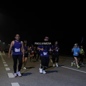 Runner Photo 7529693