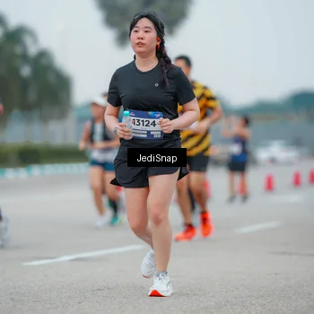 Runner Photo 7529697