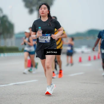 Runner Photo 7529699