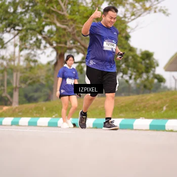 Runner Photo 7529711