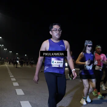 Runner Photo 7529735