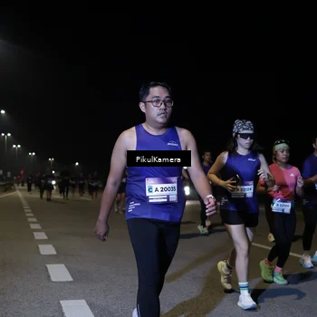 Runner Photo 7529737