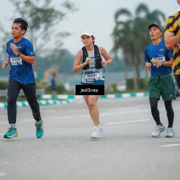 Runner Photo 7529745