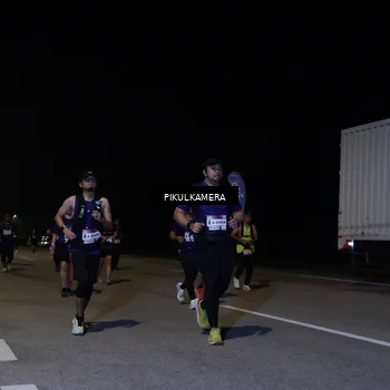 Runner Photo 7529781