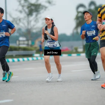 Runner Photo 7529785