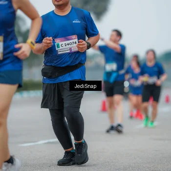 Runner Photo 7529840