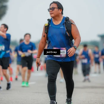Runner Photo 7529845