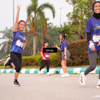 Runner Photo 7529846
