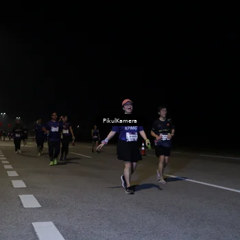 Runner Photo 7529851