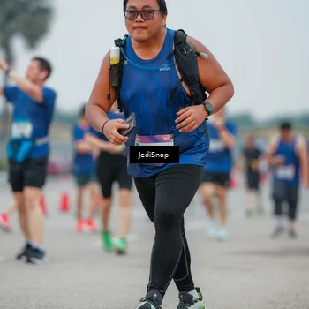 Runner Photo 7529870