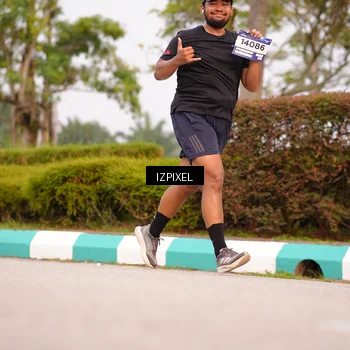 Runner Photo 7529880