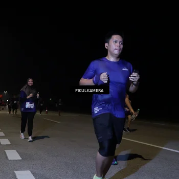 Runner Photo 7529908