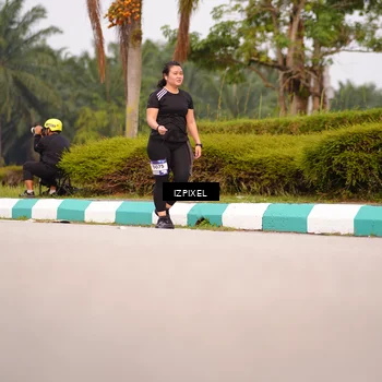Runner Photo 7529913