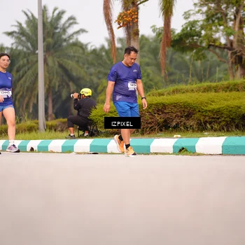 Runner Photo 7529924