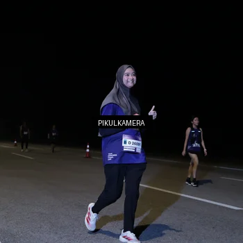 Runner Photo 7529938