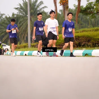 Runner Photo 7529949