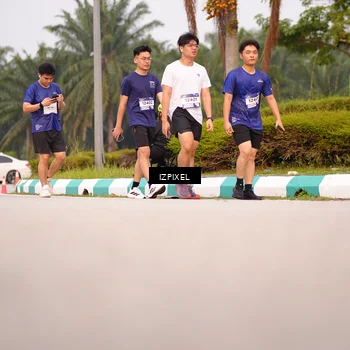 Runner Photo 7529951