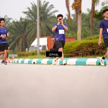 Runner Photo 7529958