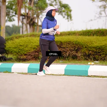 Runner Photo 7529968