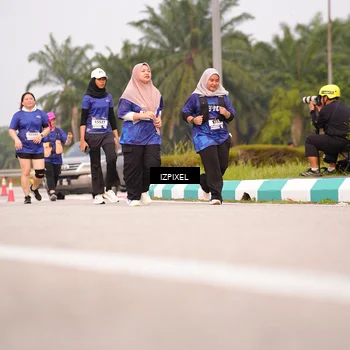 Runner Photo 7529984