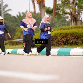 Runner Photo 7529991