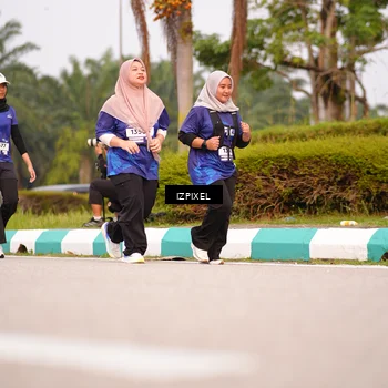 Runner Photo 7529994